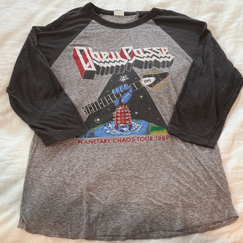 Obey Vintage Planetary Chaos Tour 1989 Raglan Tee